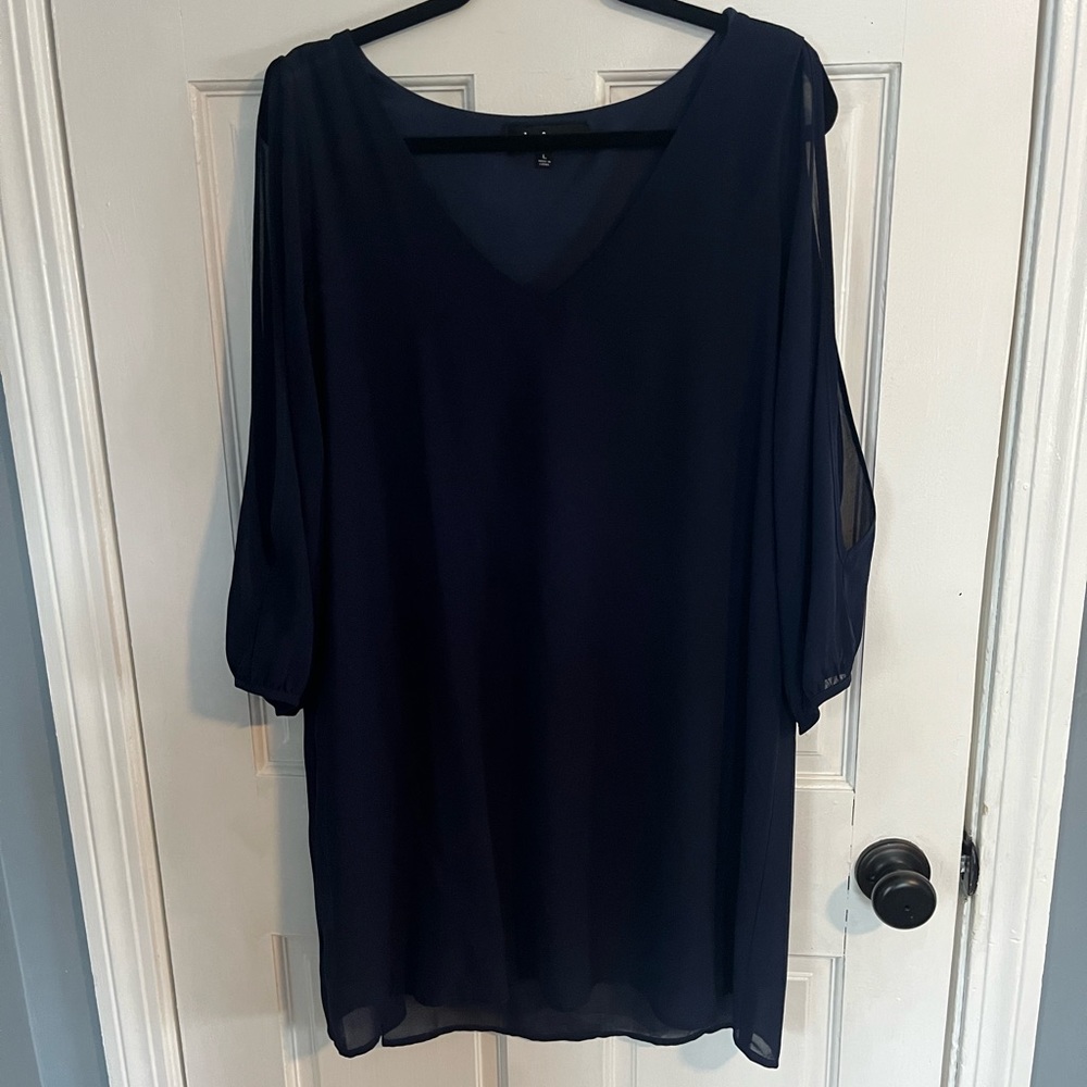 Lulus v neck dress